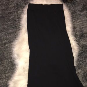 Ana maxi skirt with slit